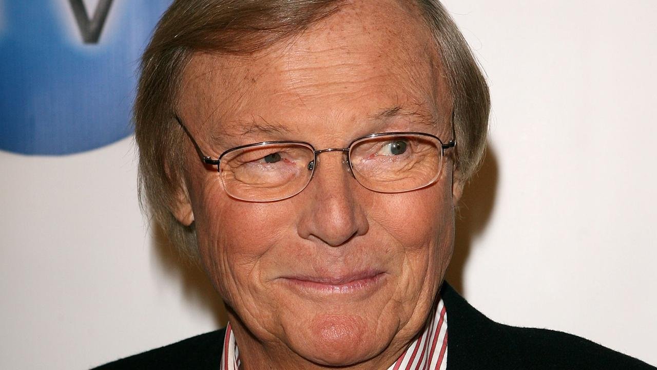 Morre Adam West, o Batman do seriado da televisão