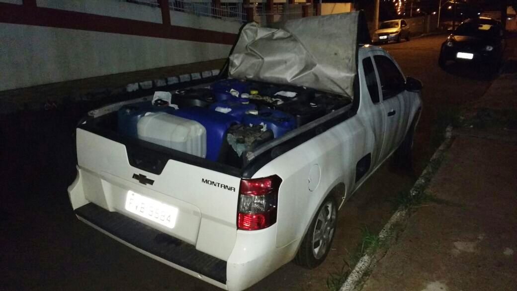 Professor e funcionário público de Pardinho compravam combustível furtado