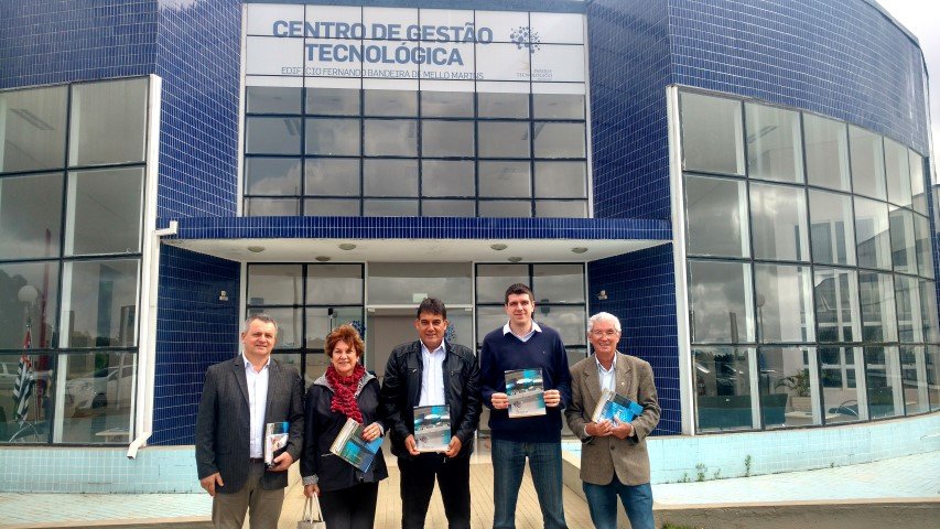 Vereadores fazem visita a Parque Tecnológico de Botucatu
