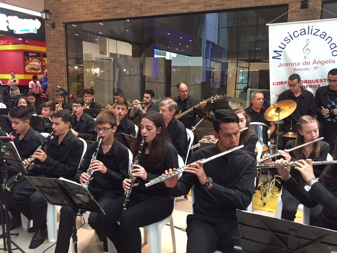 “Quintas espetaculares” apresenta projeto Musicalizando