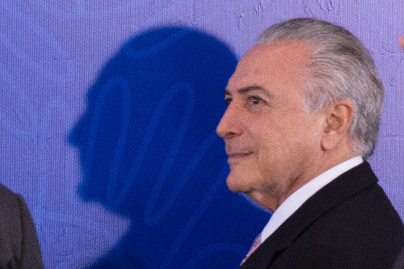 Votação de denúncia contra Temer domina debates na volta do recesso parlamentar