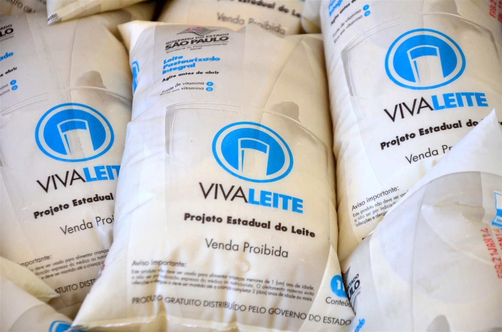Pratânia renova convênio com o Programa Vivaleite