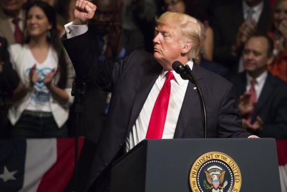 OPINIÃO | O inalterado e inalterável discurso de populistas e tiranos