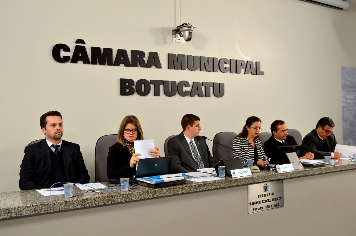 Orçamento municipal: projetos que tratam do Plano Plurianual e das Diretrizes Orçamentárias dão entrada na Câmara