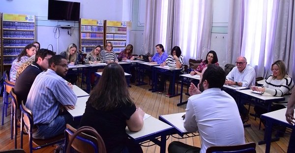 Diretoras da rede municipal de ensino se reúnem para detalhar novo semestre