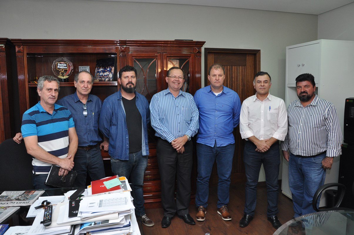 Prefeito se reúne com representantes da CPFL e pede melhorias no atendimento em Botucatu