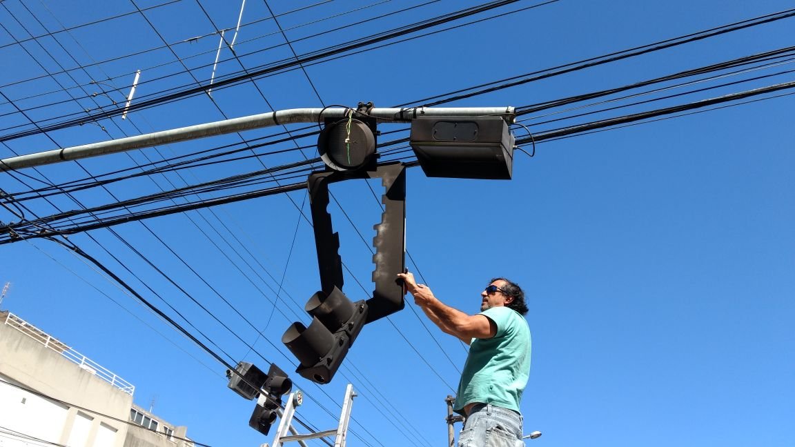 Trânsito: Troca de semáforo da Major será finalizada nesta terça-feira, 11