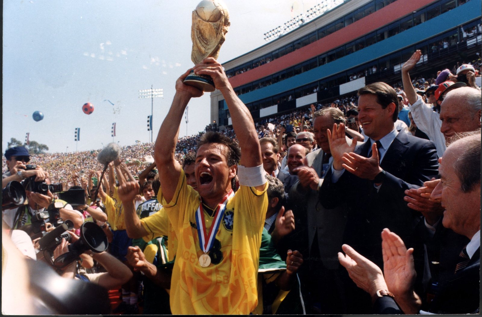 Há 23 anos, Brasil sagrava-se tetracampeão de futebol