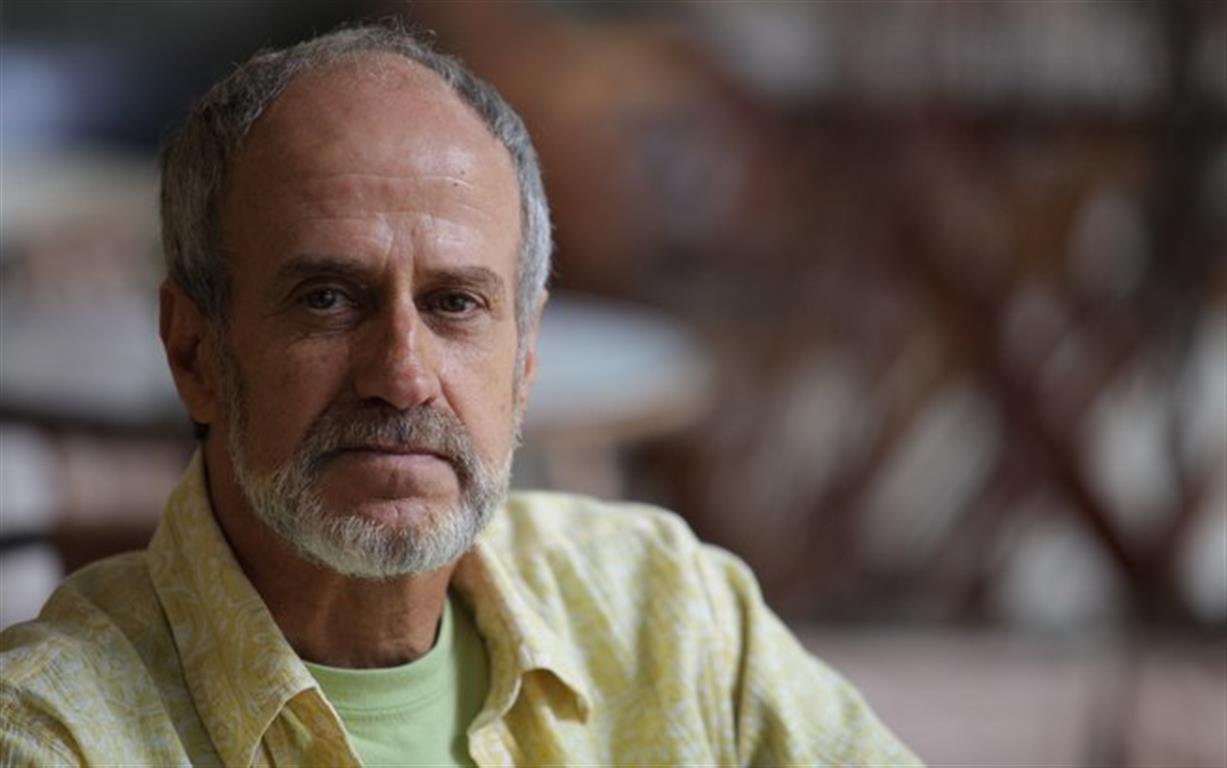 “Viagem Literária” traz autor Evandro Affonso Ferreira para bate papo com leitores