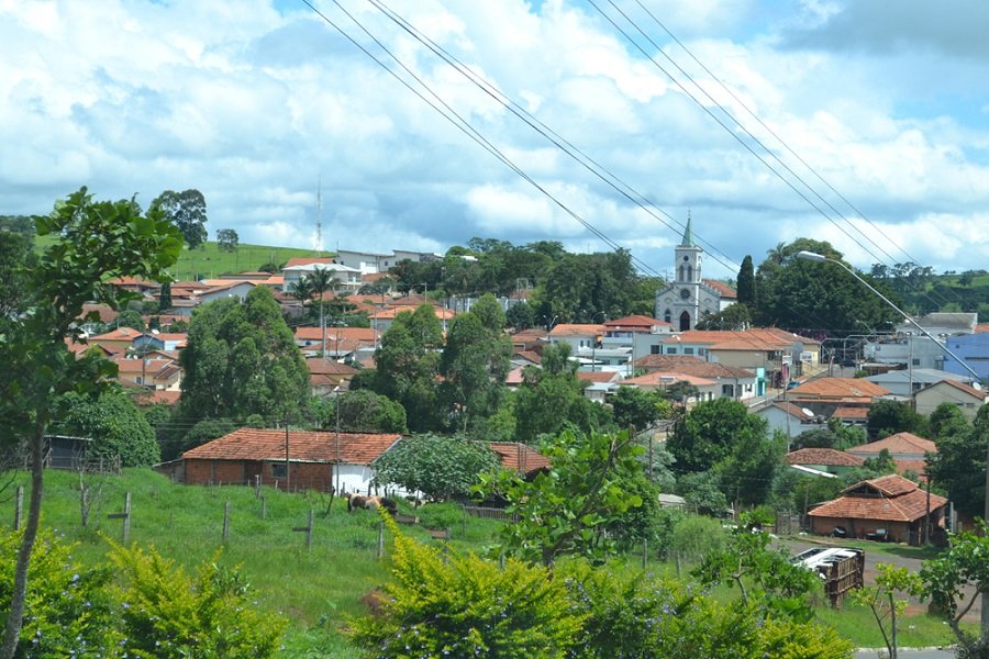 Vicinal em Pardinho passará por obras de recuperação do asfalto