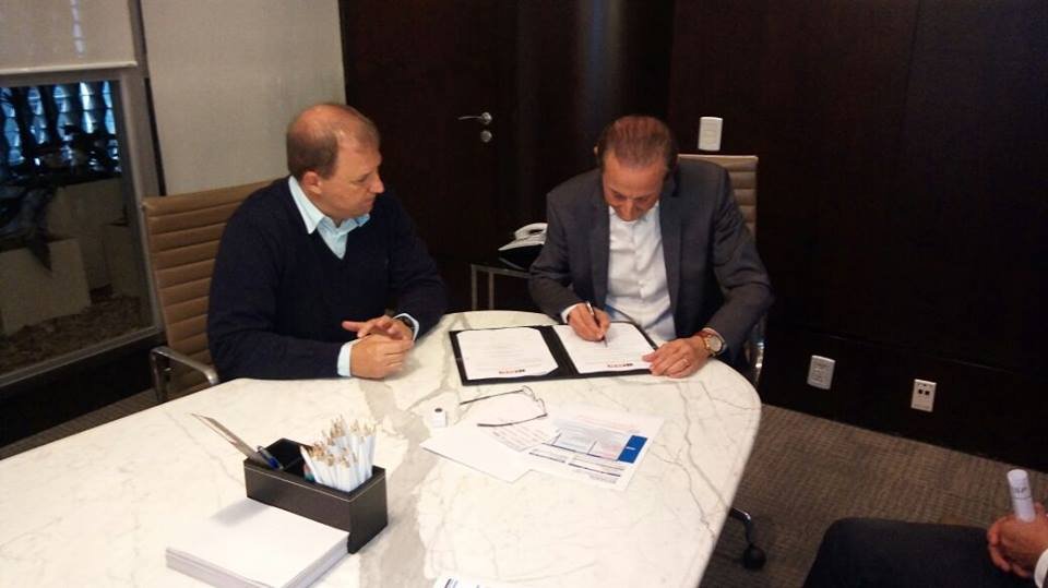 Prefeitura de Botucatu e SESI selam acordo para o Programa Atleta do Futuro, que passará a atender 880 crianças e adolescentes