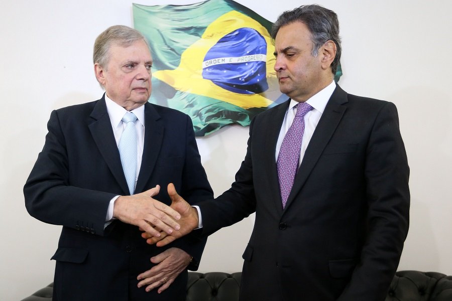 Tasso diz que parlamentarismo é “bandeira oficial” do PSDB