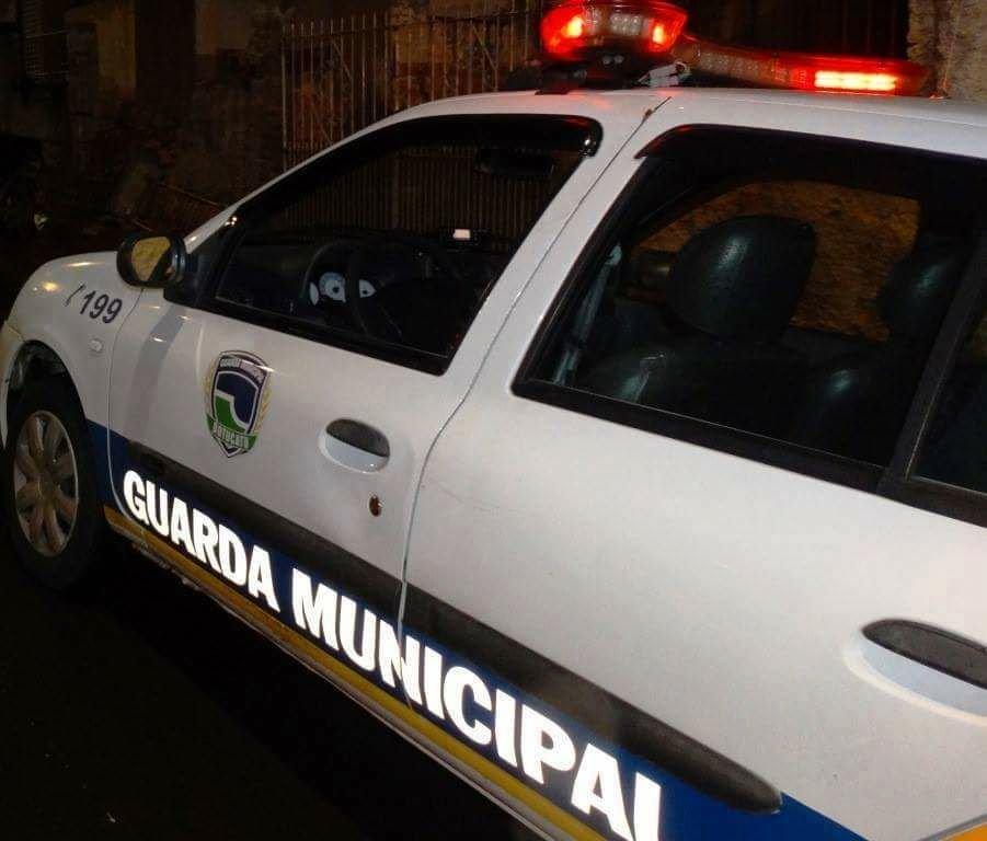Homem é flagrado em “biqueira” e vai preso por dever R$ 17 mil em pensão alimentícia