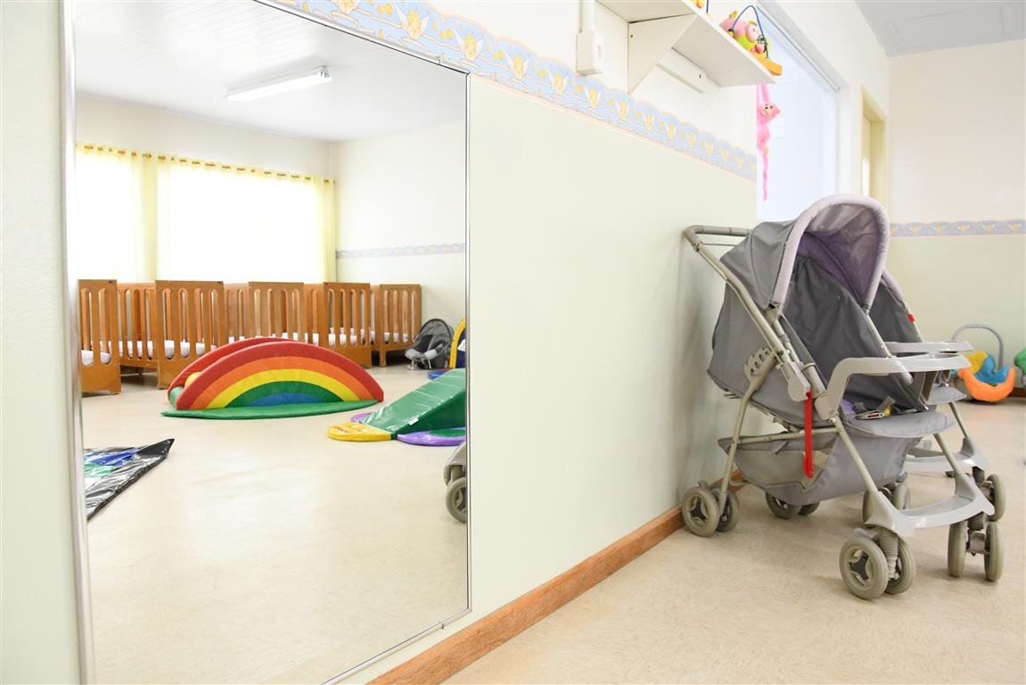 Prefeitura entrega reforma da Creche da Cohab I