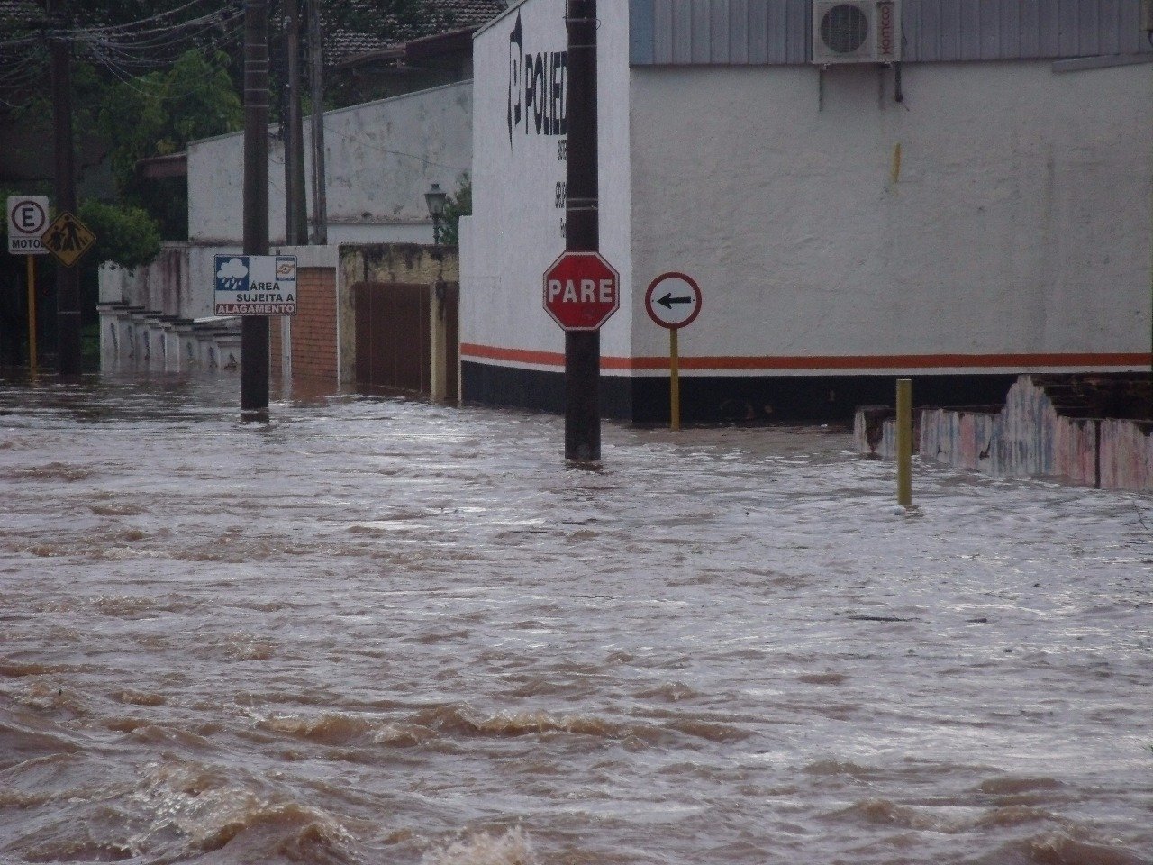 Riscos de desastres naturais no Estado serão alertados via SMS
