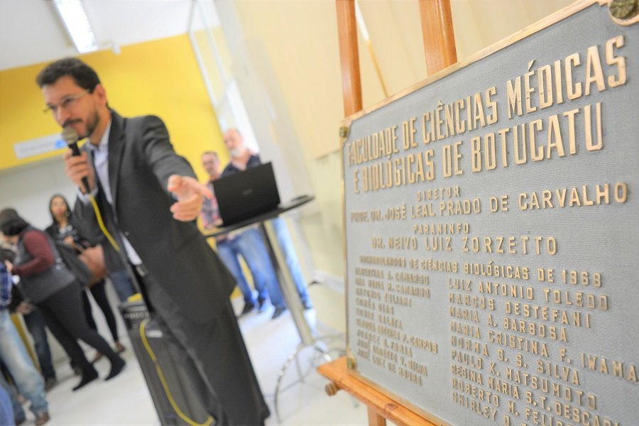 Instituto de Biociências completa 53 anos e promove o próprio resgate histórico