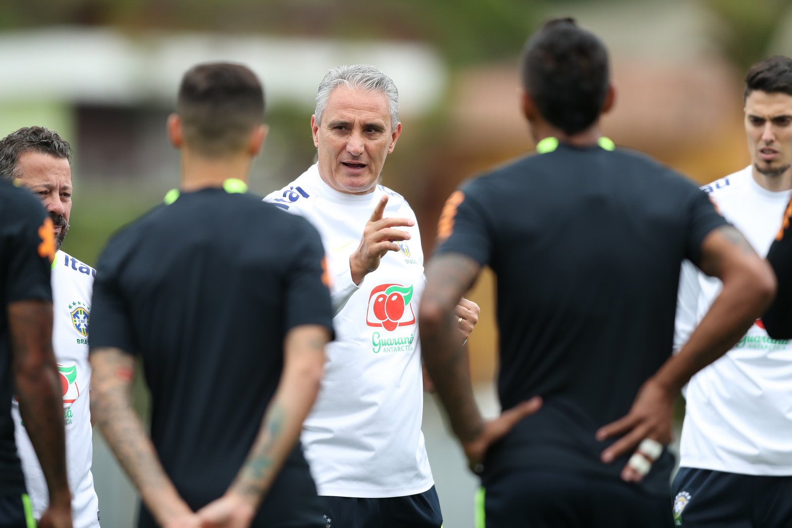 Brasil faz seu penúltimo jogo pelas Eliminatórias na altitude da Bolívia