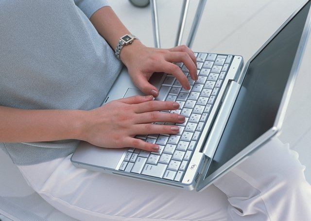 SP vai subsidiar a compra de 161 mil computadores para professores da rede estadual