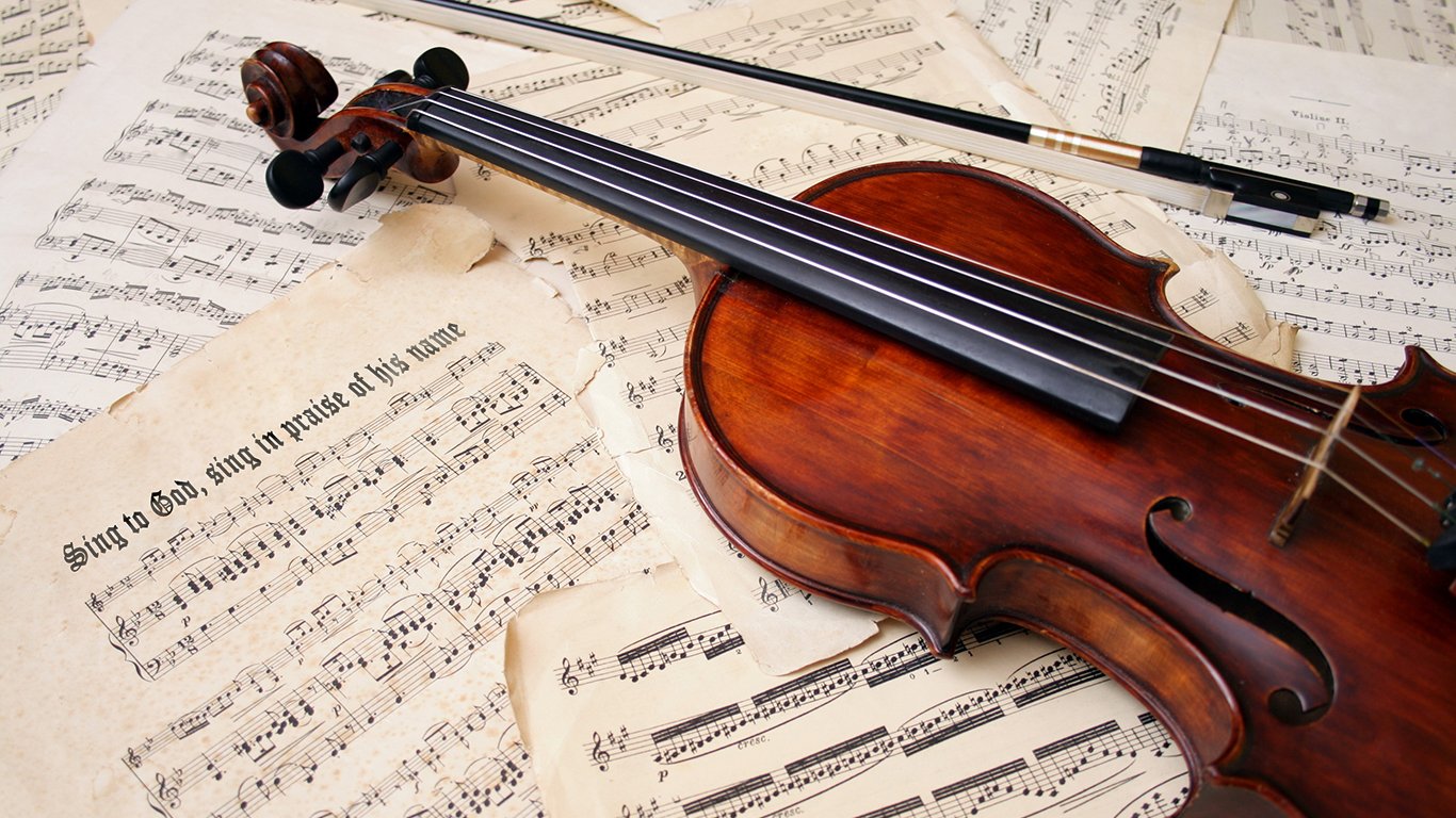 Teatro Municipal receberá concerto gratuito de oboé e violino