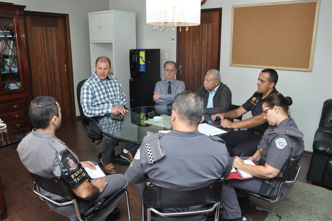 Vitoriana: após casos de tentativas de furto, prefeito determina maior presença policial na região