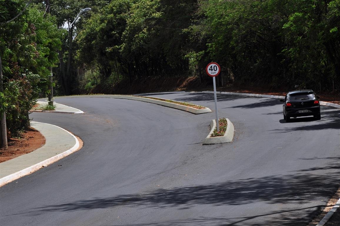 Avenida Itália estará interditada nesta quinta (30) para obras da Sabesp