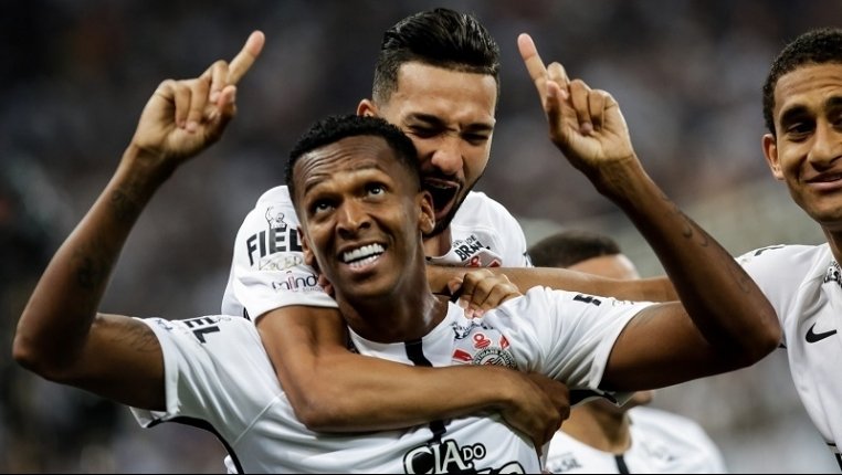 Corinthians vira diante do Fluminense e garante o título antecipado do Brasileirão