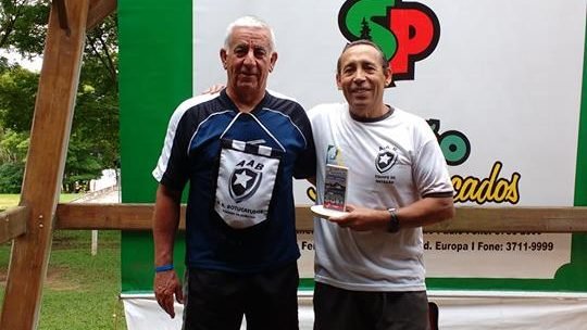 Natação: Valdemar do Carmo vence travessia em Avaré