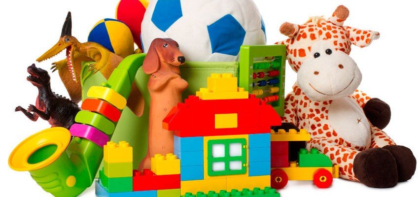Shopping Botucatu recebe doação de brinquedos para projeto social