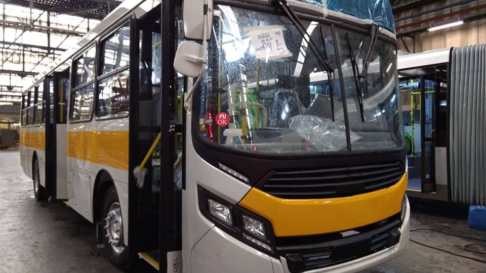 Transporte Escolar recebe 5 novos ônibus com investimento de R$1,5 milhão