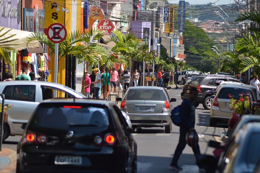 Sindicato faz sugestão de horários para o comércio botucatuense durante a Copa