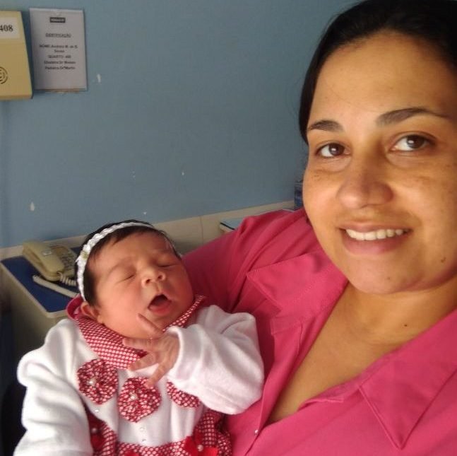 Vicenzo e Helena são as primeiras crianças de 2018 nascidas em Botucatu