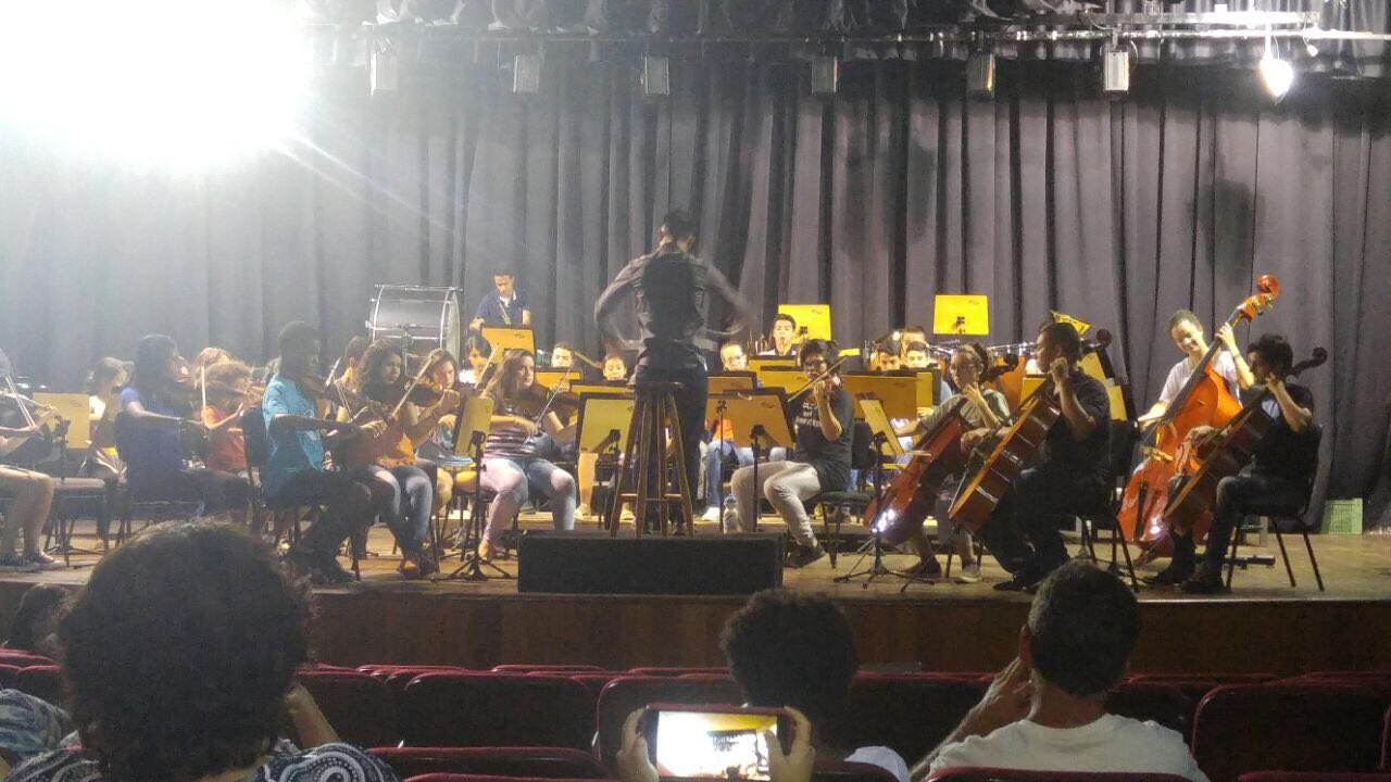 Orquestra Jovem inicia ensaios no Teatro Municipal