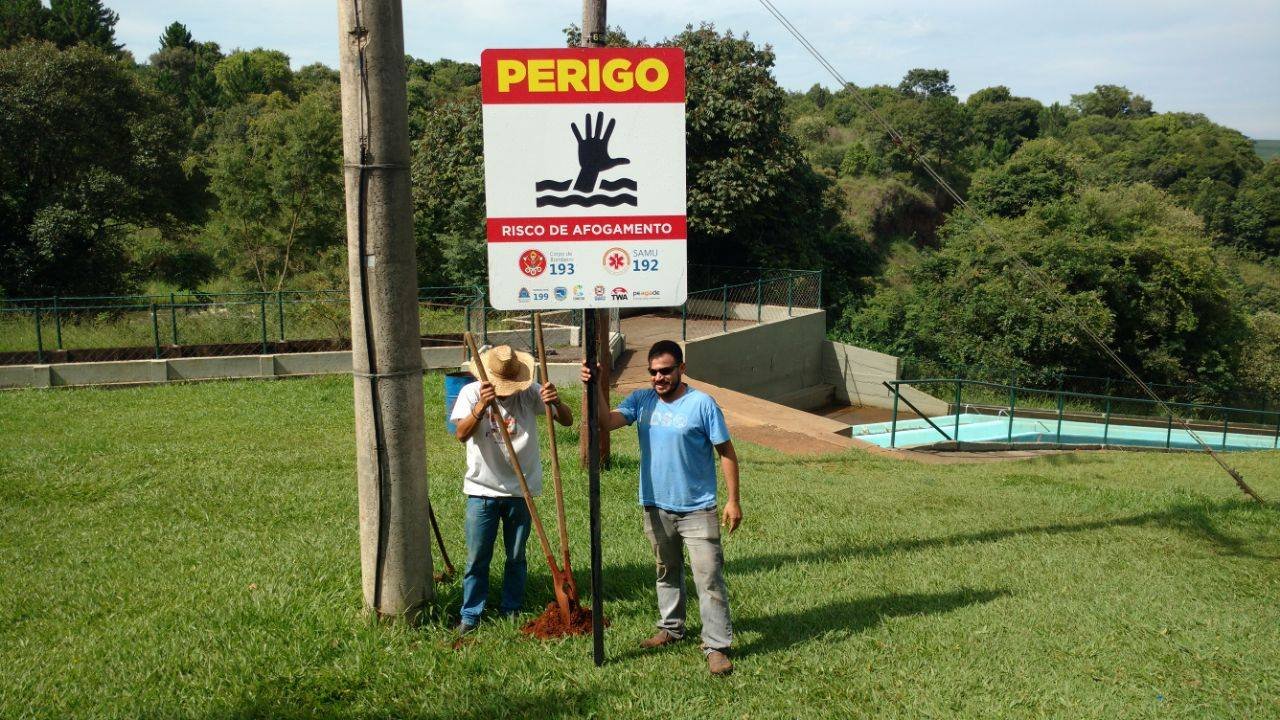 Véu da Noiva recebe placas indicativas sobre risco de afogamento