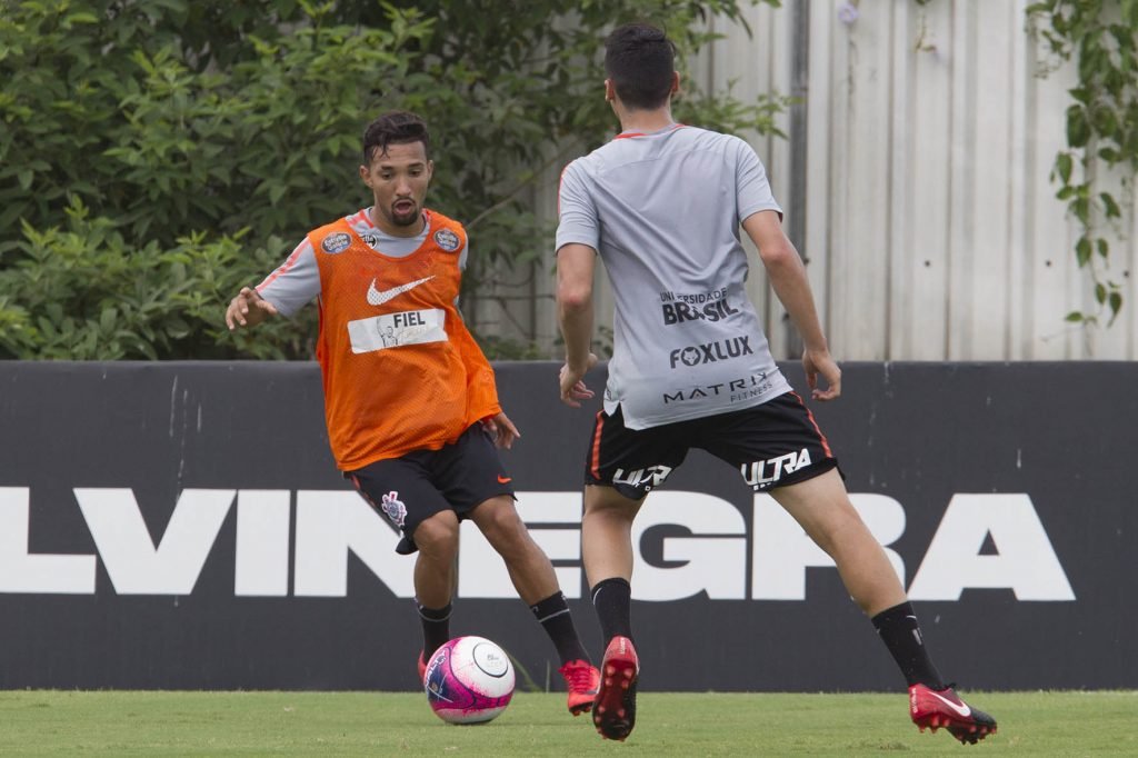 Corinthians e São Paulo fazem o primeiro clássico do ano pelo Paulistão