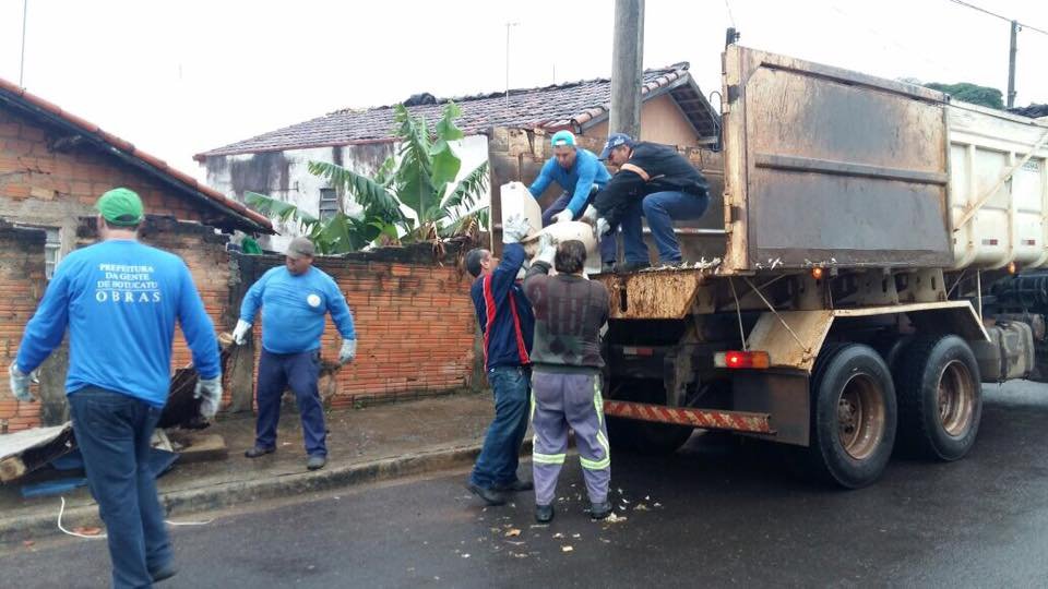 Parque Marajoara recebe “Operação Cata-Treco” na prevenção contra a dengue