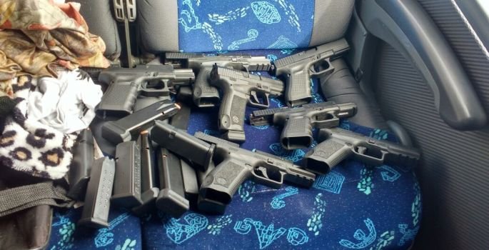 Cuidadora de idosos é presa por tráfico de armas na Castello Branco, em Avaré