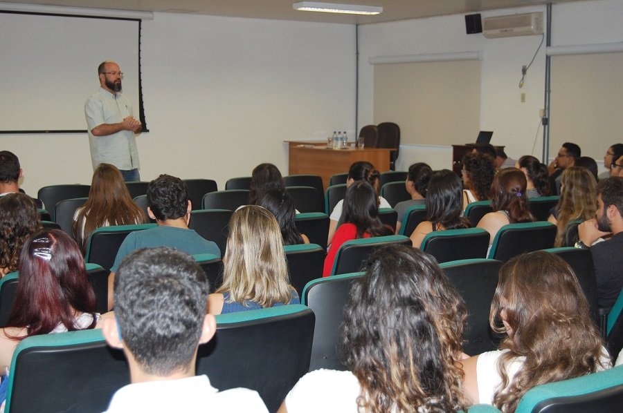 FMVZ/Unesp recepciona novos residentes