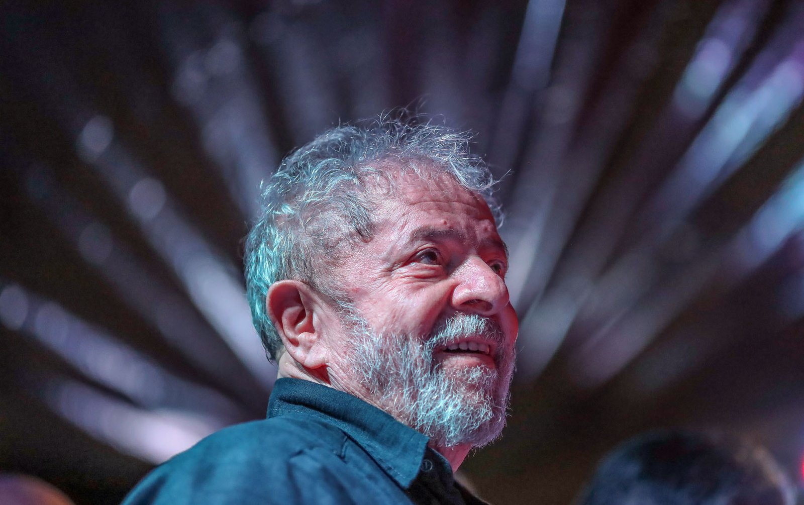 Juiz absolve Lula e outros acusados em caso de obstrução de Justiça