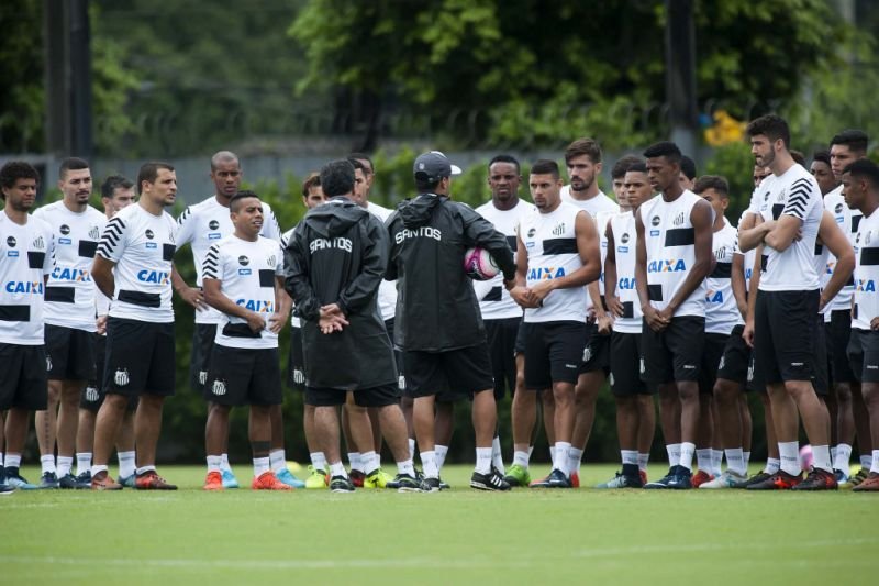 Santos enfrenta o Real Garcilaso para manter a primeira colocação do Grupo 6