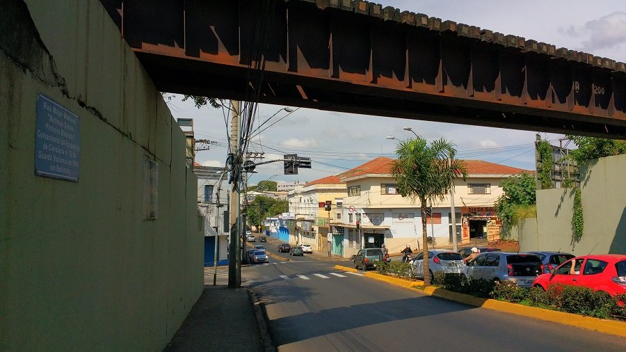 “Pontilhão da Fepasa” receberá projeto pioneiro de jardins suspensos