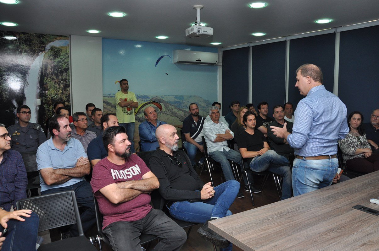 Prefeitura de Botucatu e Polícia Militar adotam medidas para garantir serviços essenciais e abastecimento