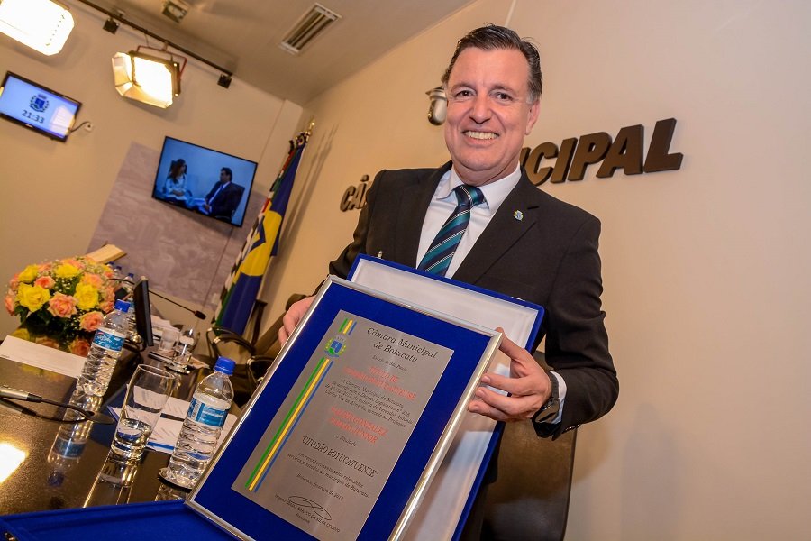 Dois novos cidadãos botucatuenses: Câmara concede honrarias no mês de maio