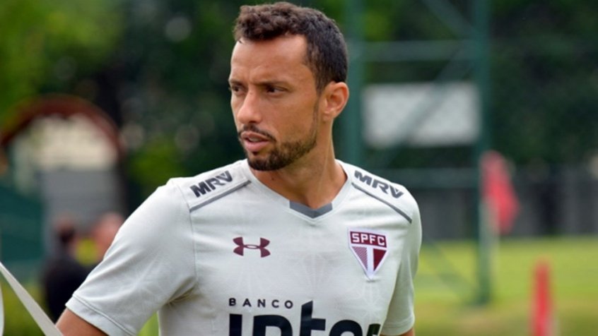 Antes da pausa para Copa, São Paulo enfrenta o Vitória pela 12ª rodada