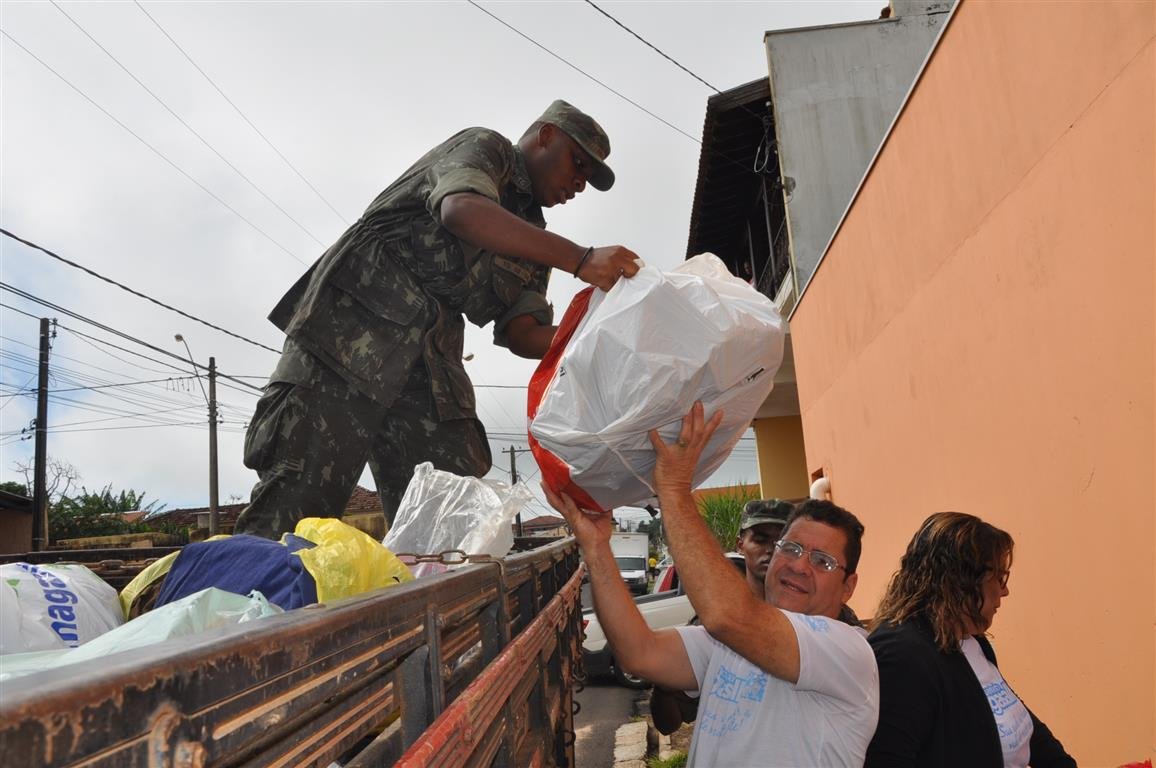 Campanha do Agasalho terá coleta porta a porta neste sábado, 30