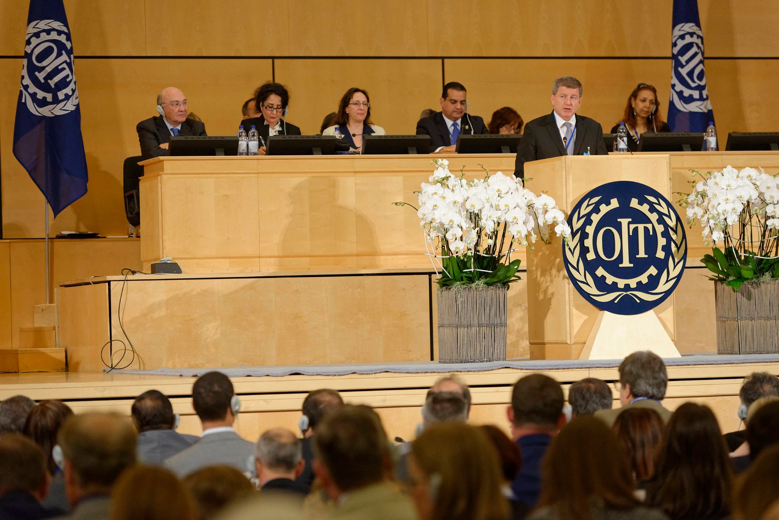 OIT decide hoje se o Brasil preserva acordos coletivos com trabalhador