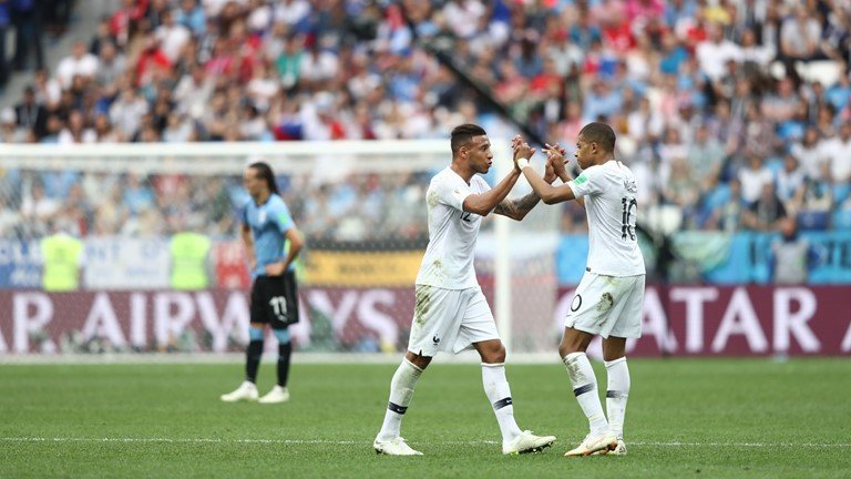 França elimina Uruguai e vai à semifinal da Copa