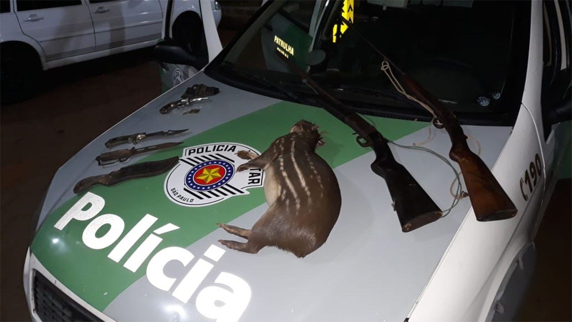 Polícia Ambiental prende dois homens por caça ilegal no Rio Pardo