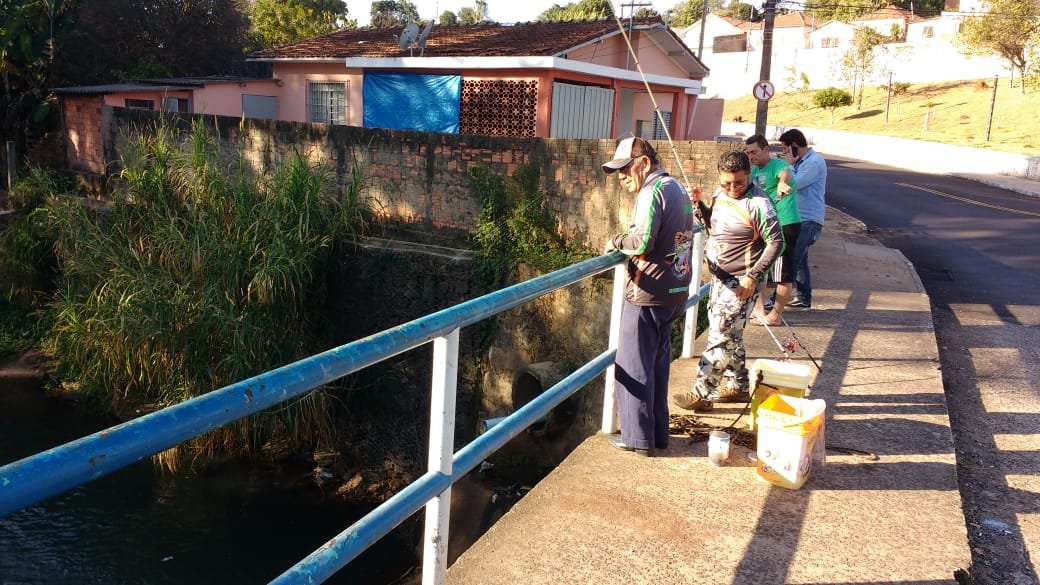 Ribeirão Lavapés volta a atrair pescadores