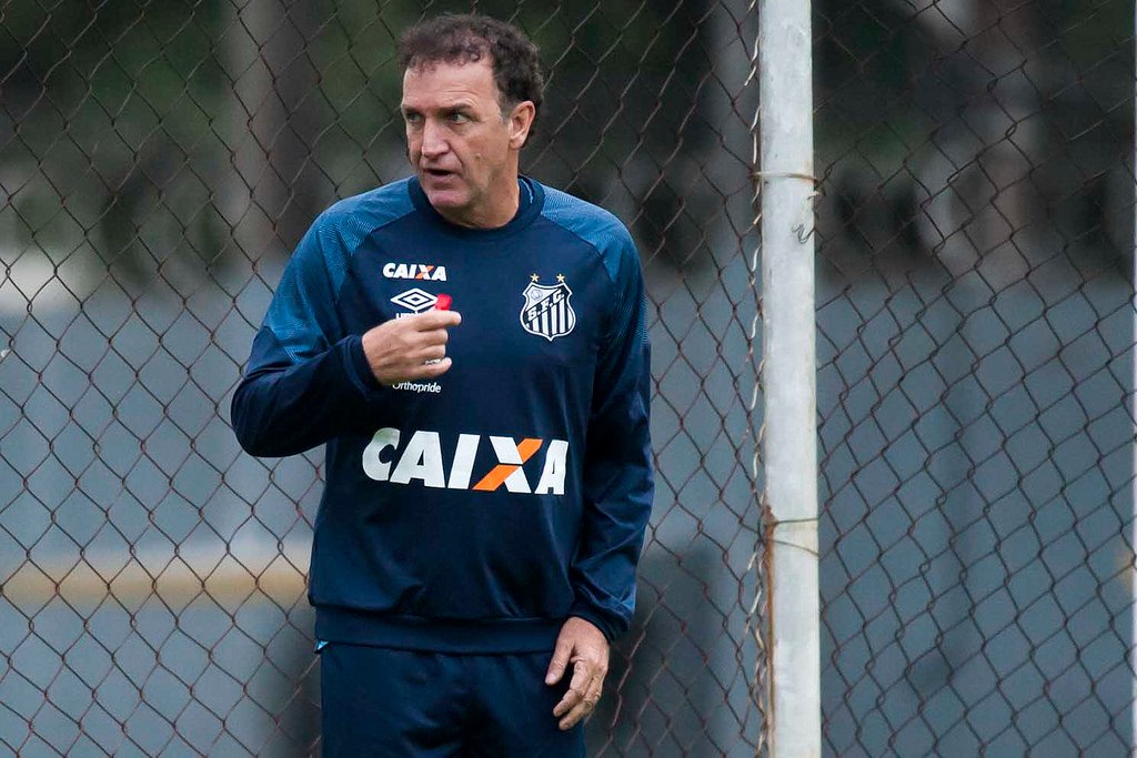 Com estreia de Cuca, Santos enfrenta o Cruzeiro pela ida das quartas de final