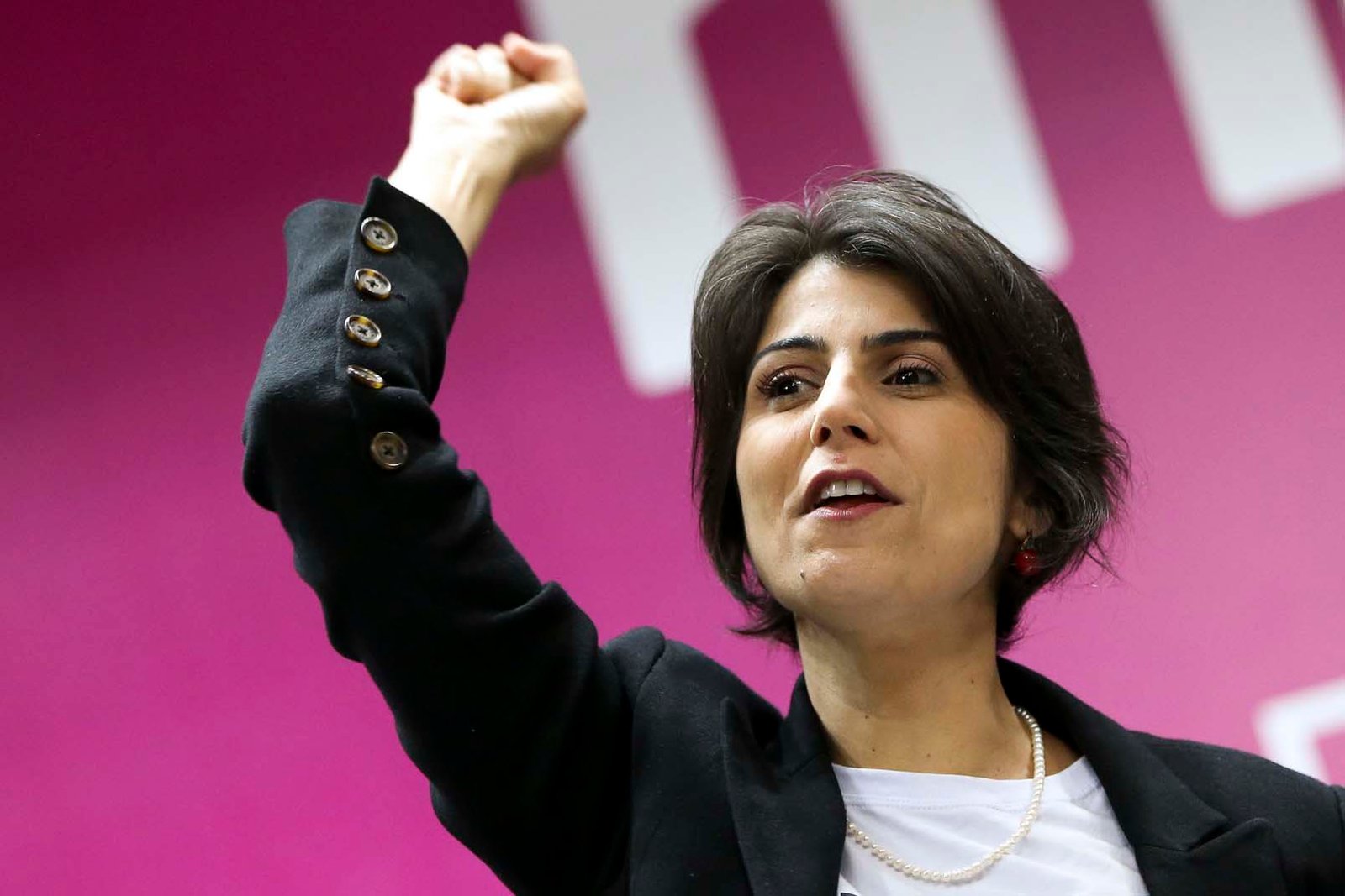 PCdoB desiste de candidatura presidencial e faz acordo com PT